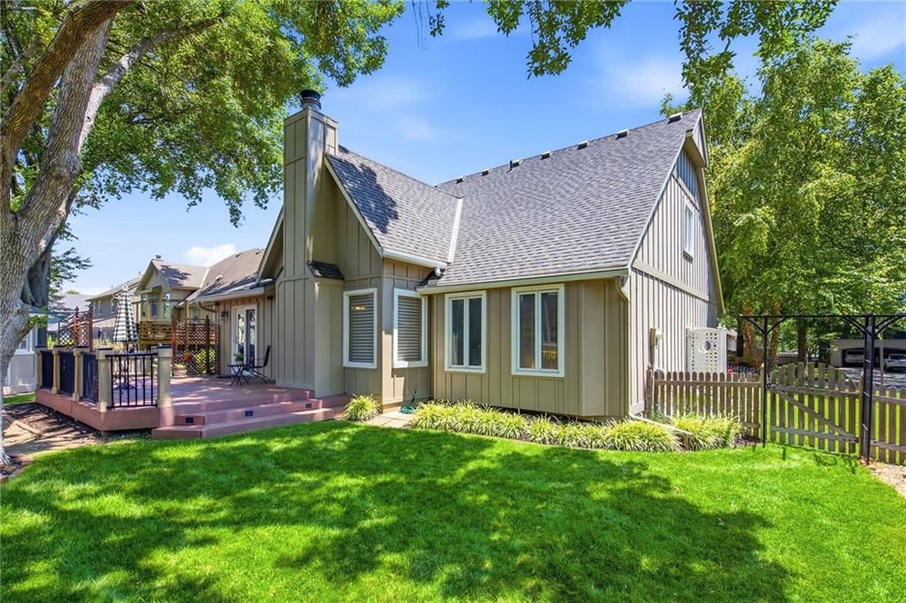 8520 Darnell Street — photo 31