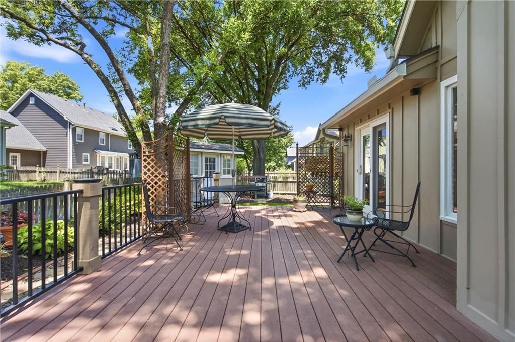 8520 Darnell Street — photo 33