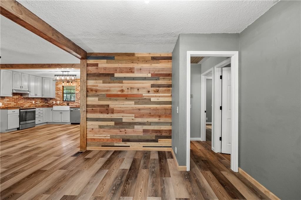 2710 Roma Lane — photo 11