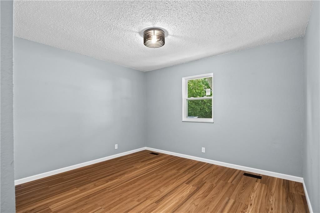2710 Roma Lane — photo 17