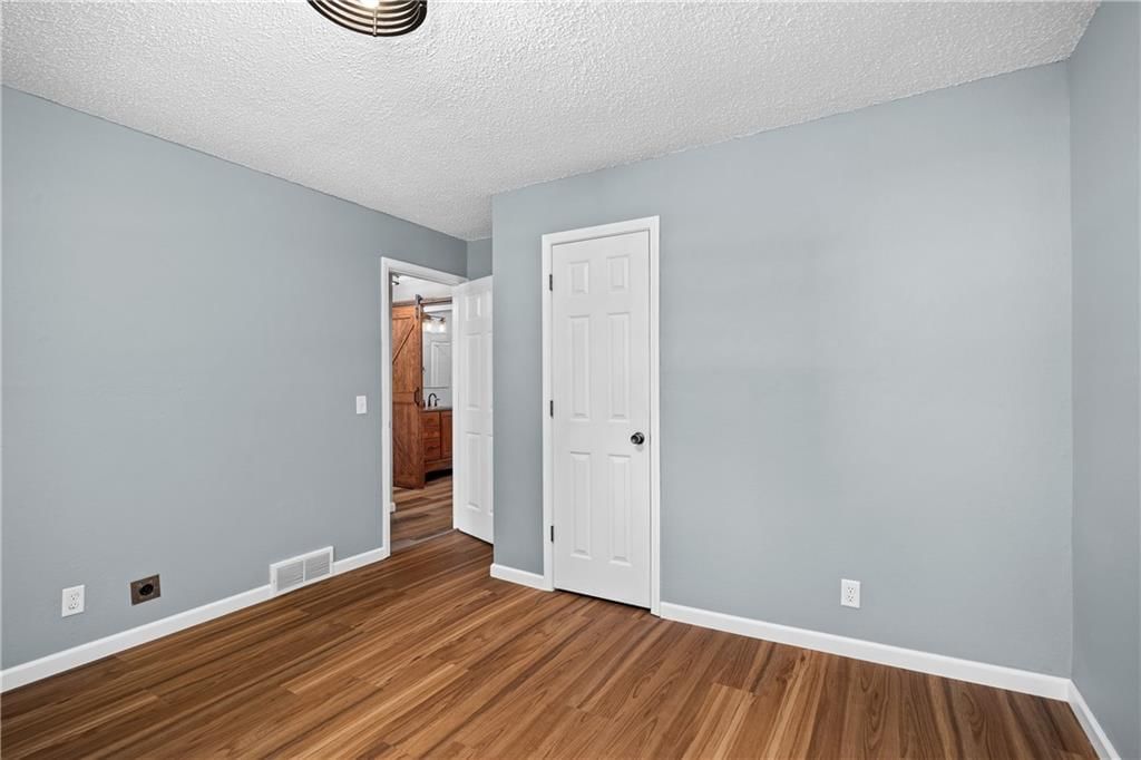 2710 Roma Lane — photo 18