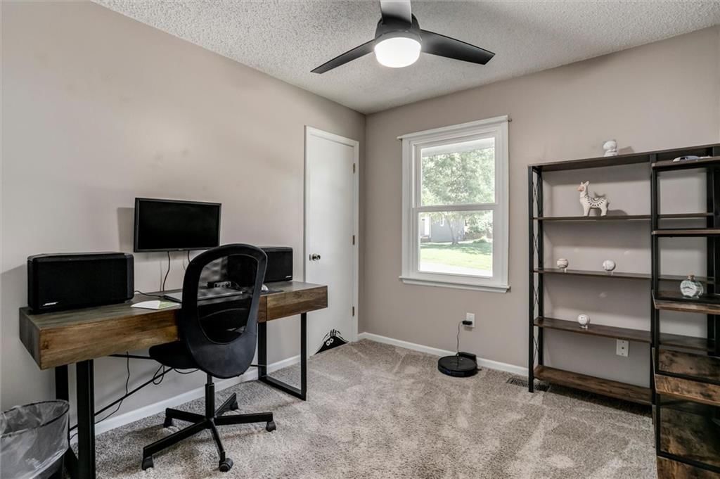 7021 NW Wheaton Avenue — photo 14