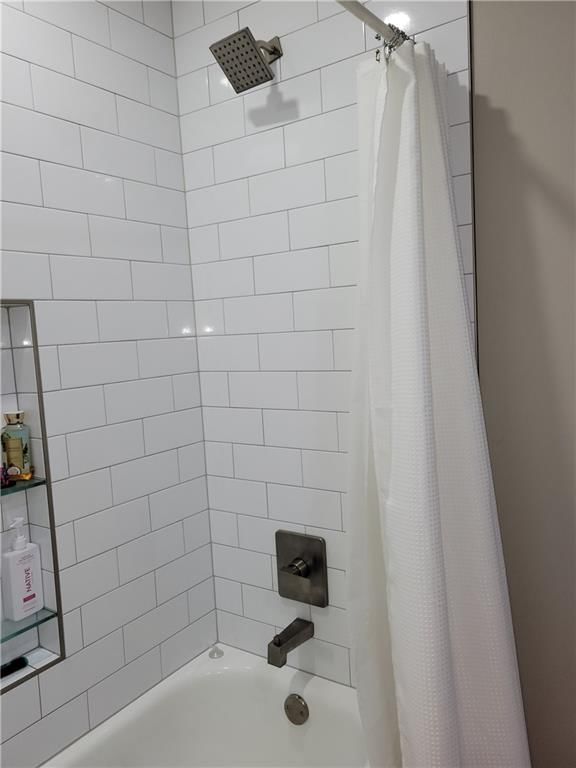 7021 NW Wheaton Avenue — photo 16