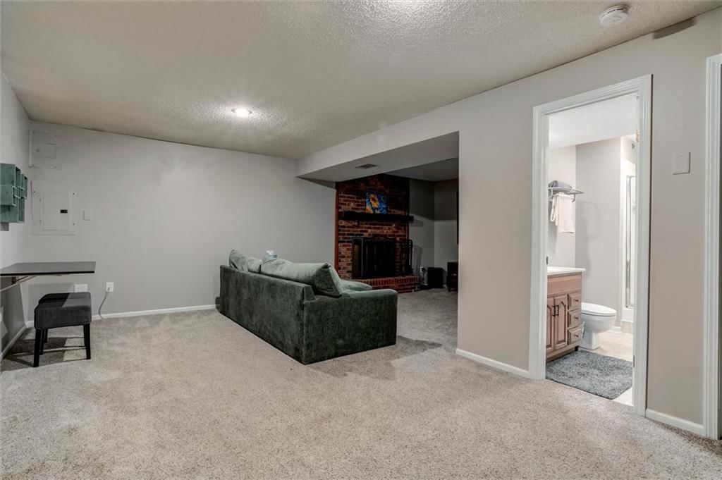 7021 NW Wheaton Avenue — photo 19
