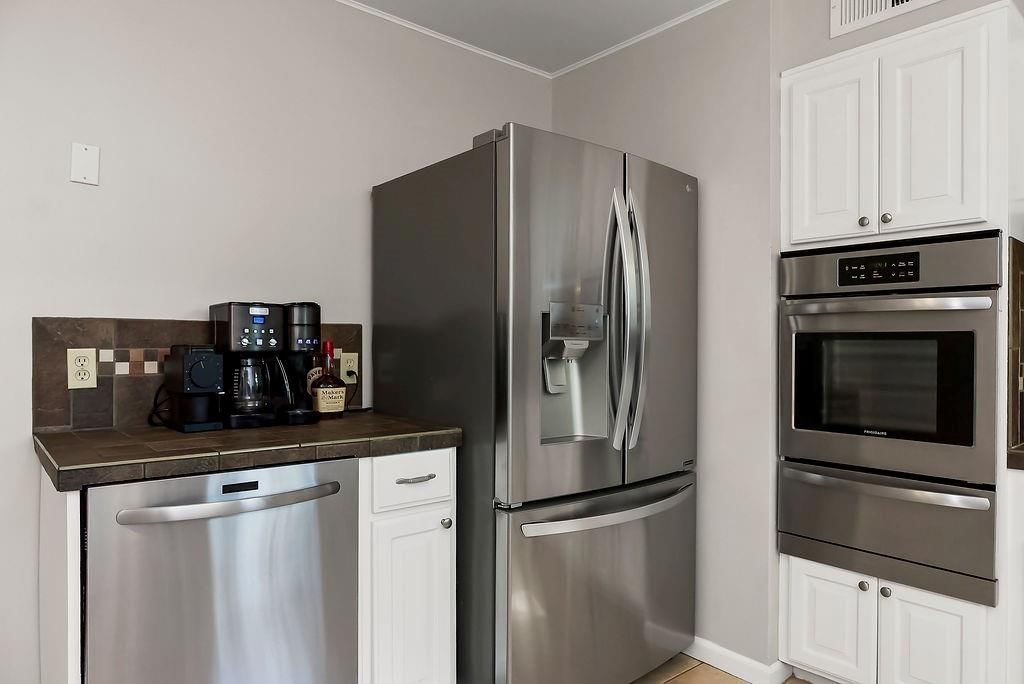 7122 Maple Street — photo 12