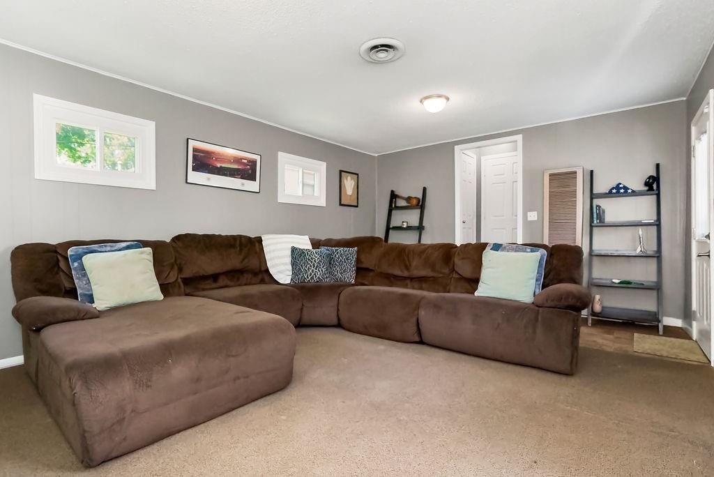 7122 Maple Street — photo 15