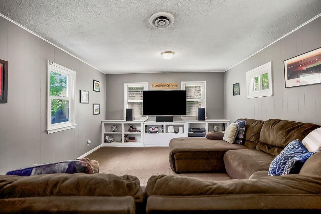7122 Maple Street — photo 16