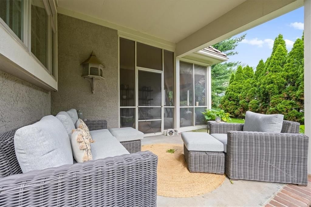 11345 Granada Court — photo 34