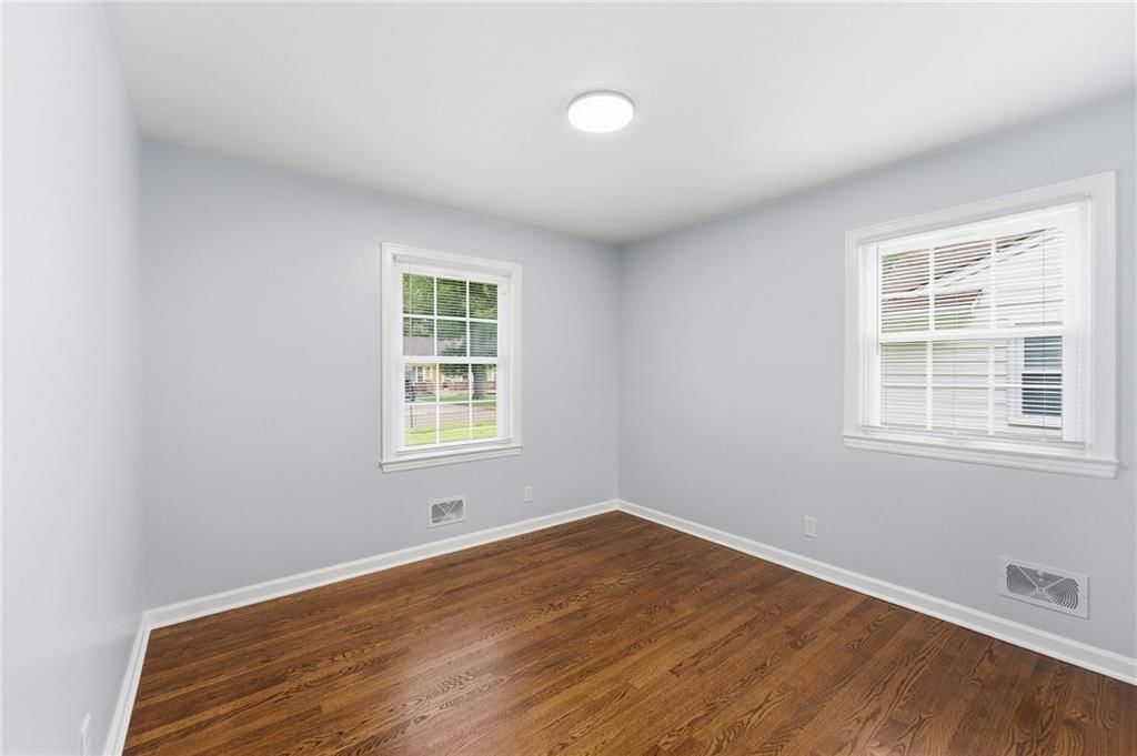 7920 ELM Avenue — photo 18