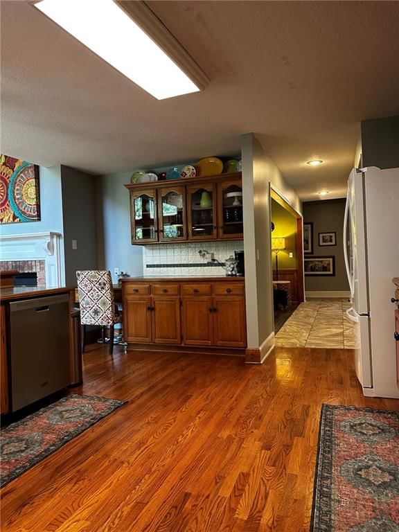 606 Harborview Drive — photo 24
