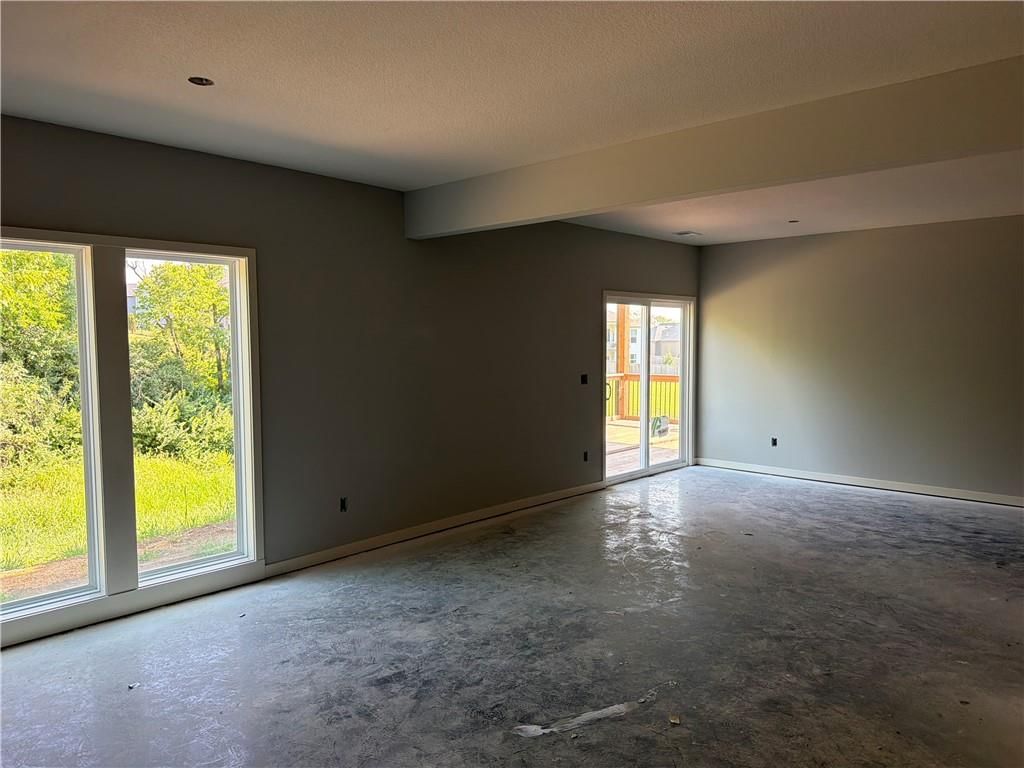 4802 NE 86th Terrace — photo 16