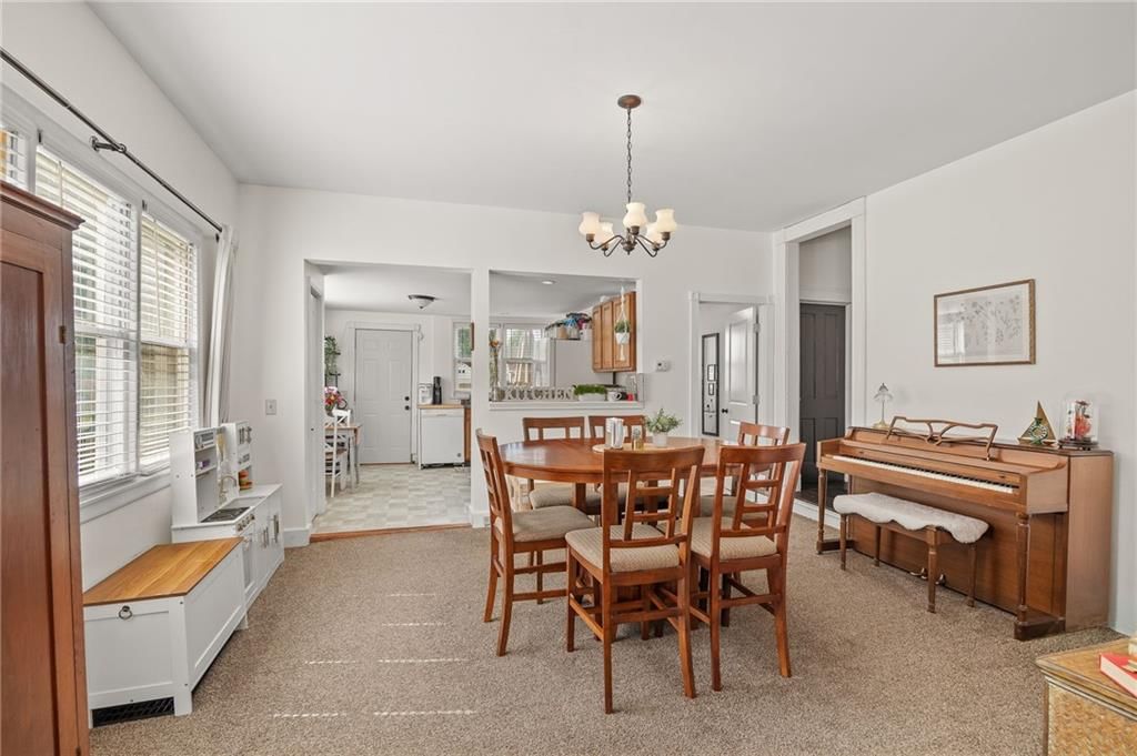 2024 Jules Street — photo 11