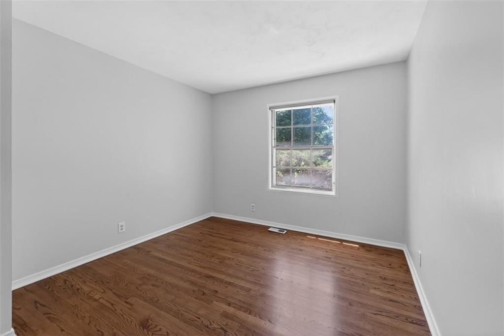8610 E 92nd Terrace — photo 9