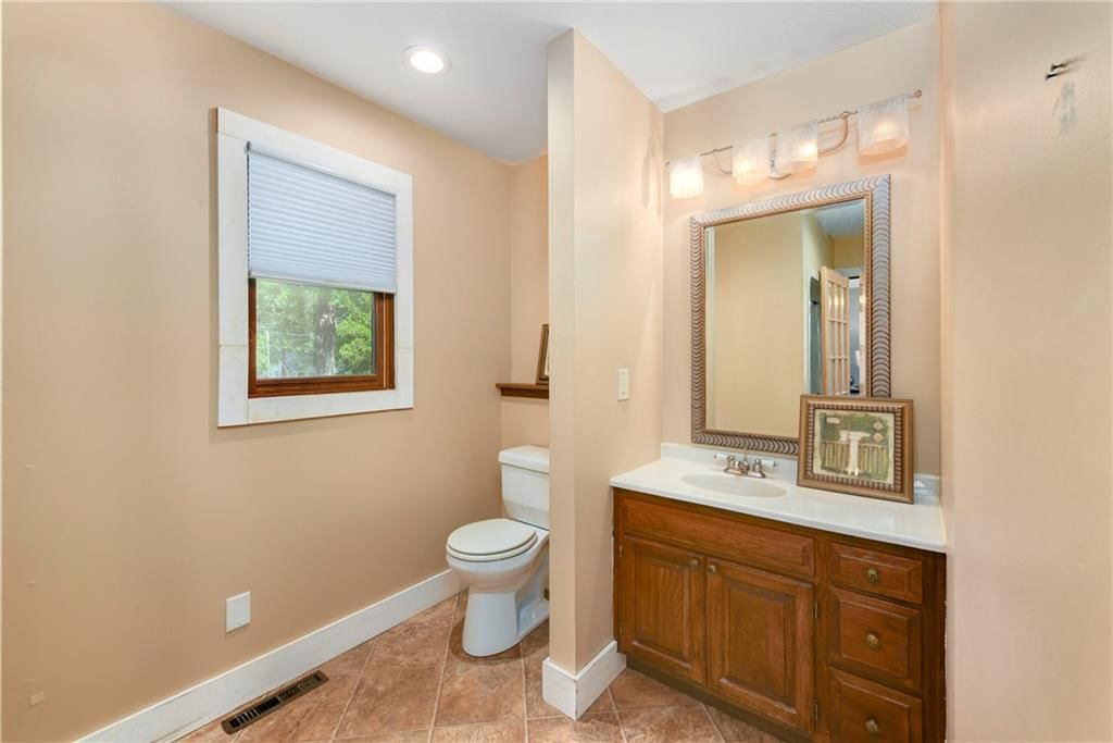 200 SW Madison Street — photo 32