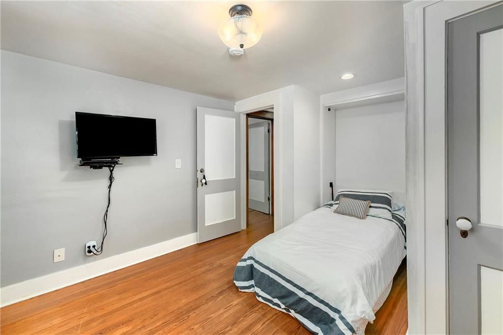 200 SW Madison Street — photo 40