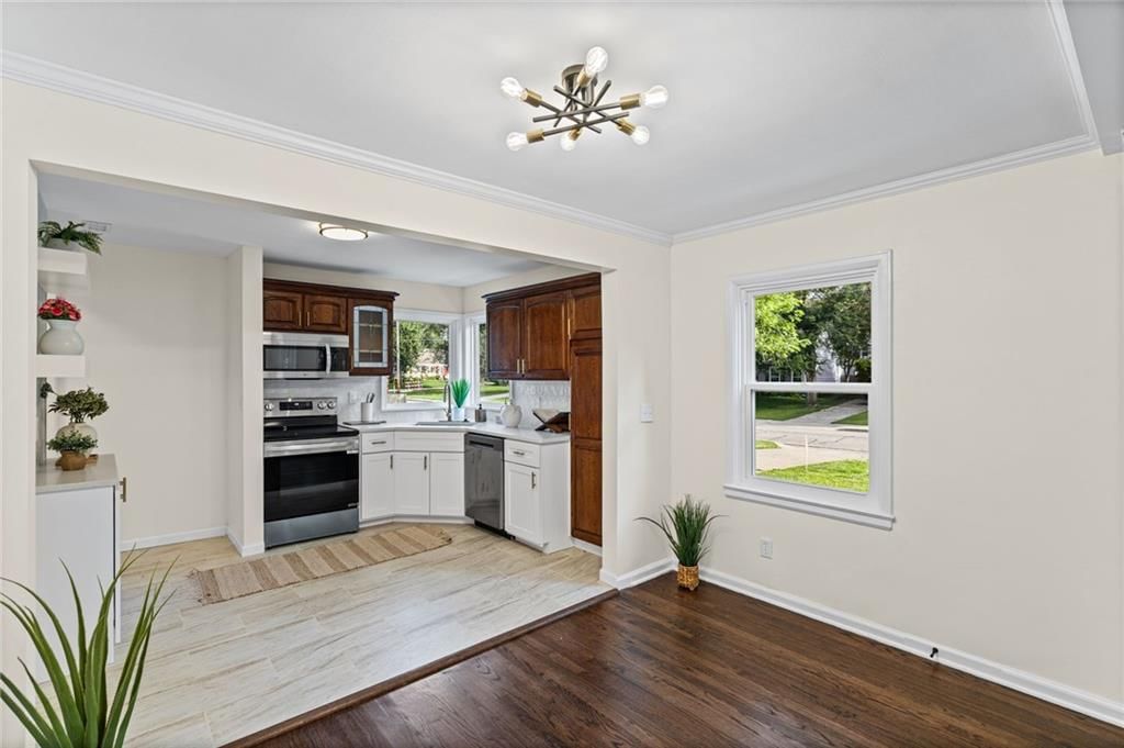 5107 W 51ST Street — photo 7