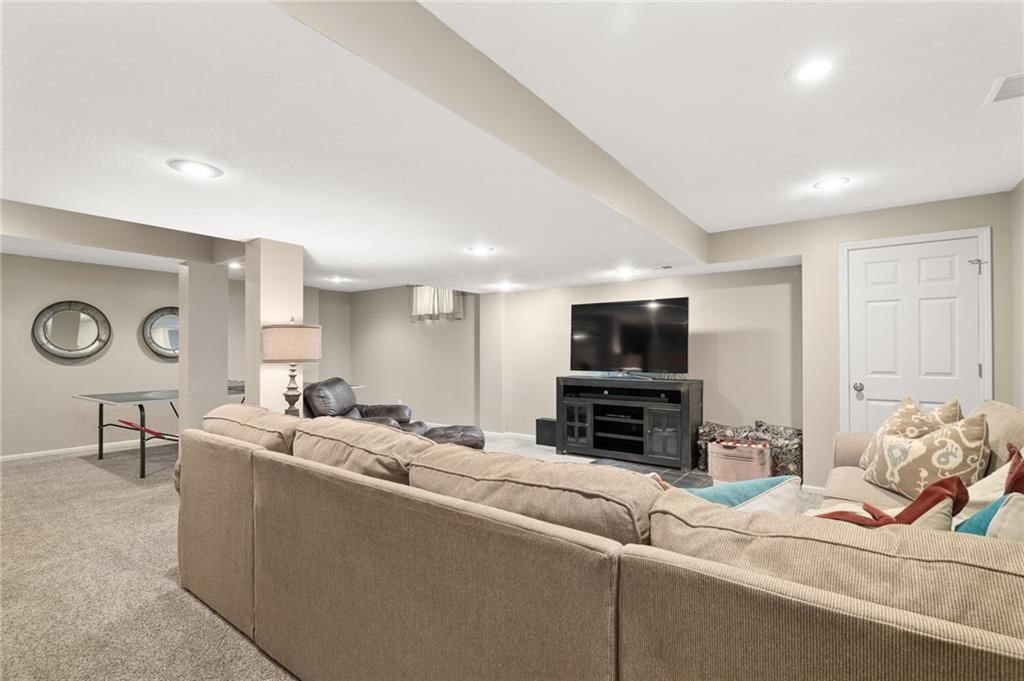 12814 Reeder Street — photo 53