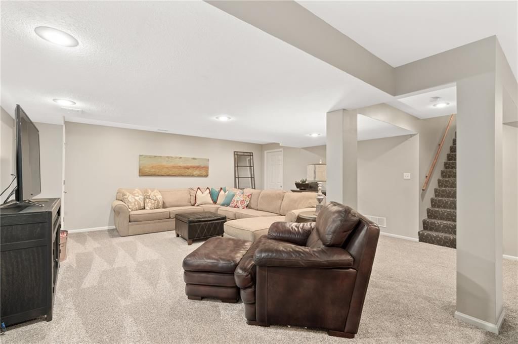 12814 Reeder Street — photo 54