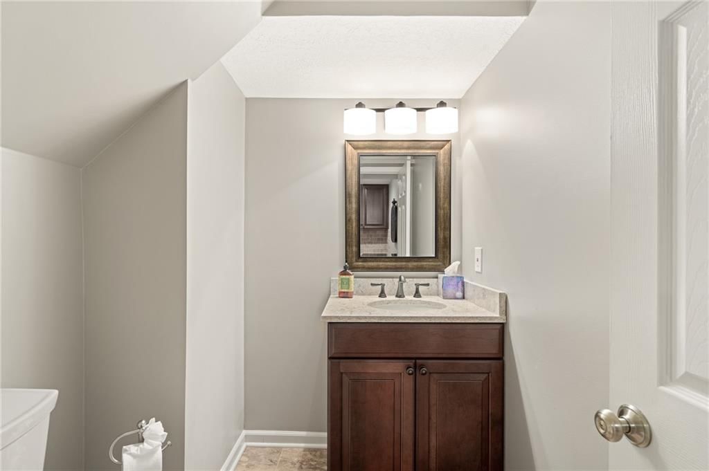 12814 Reeder Street — photo 58
