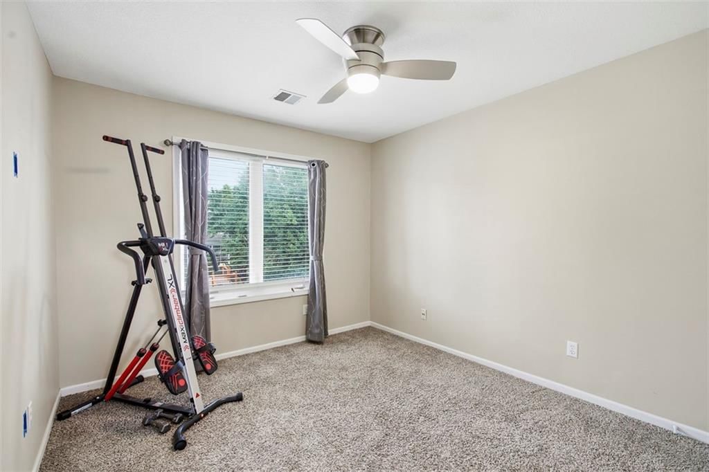 801 SW 35th Street — photo 21
