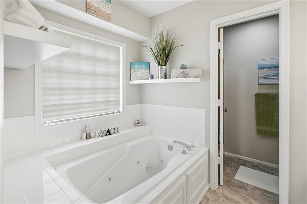 801 SW 35th Street — photo 29