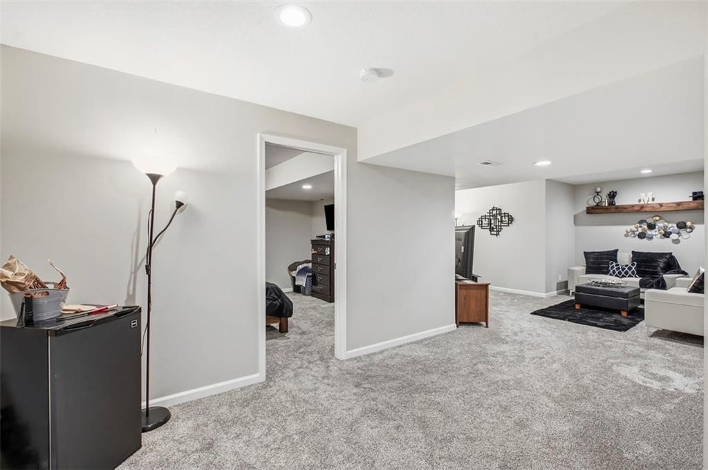 801 SW 35th Street — photo 33