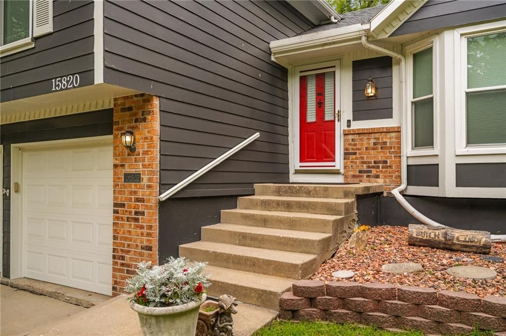 15820 W 123rd Street — photo 6