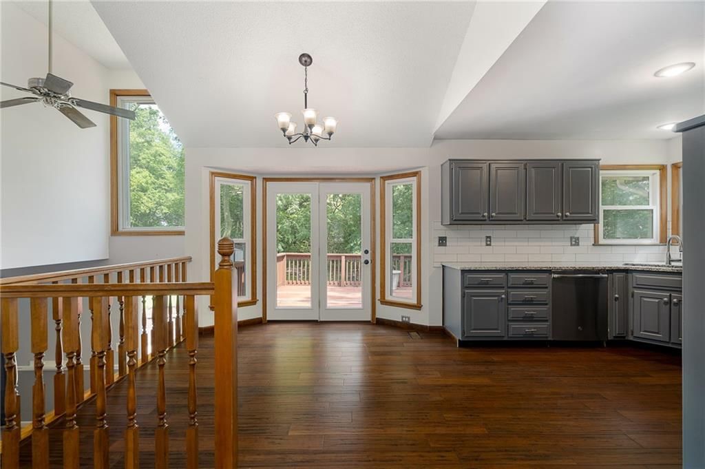 15820 W 123rd Street — photo 28