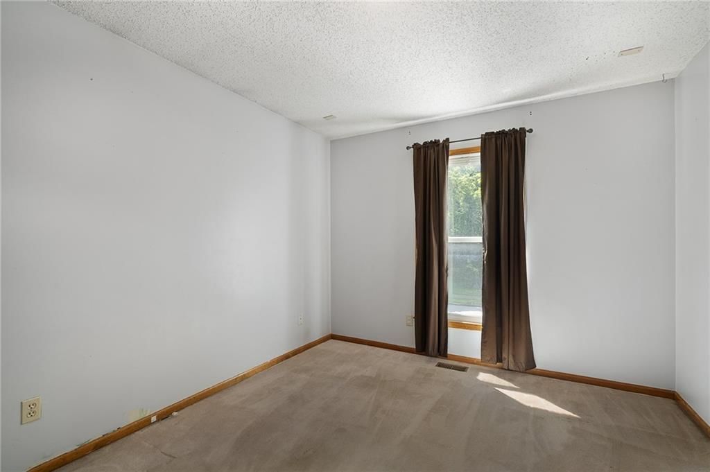 15820 W 123rd Street — photo 45