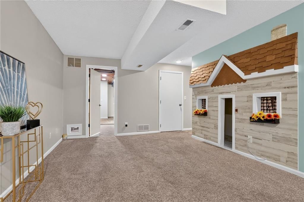 902 NW 63rd Street — photo 20