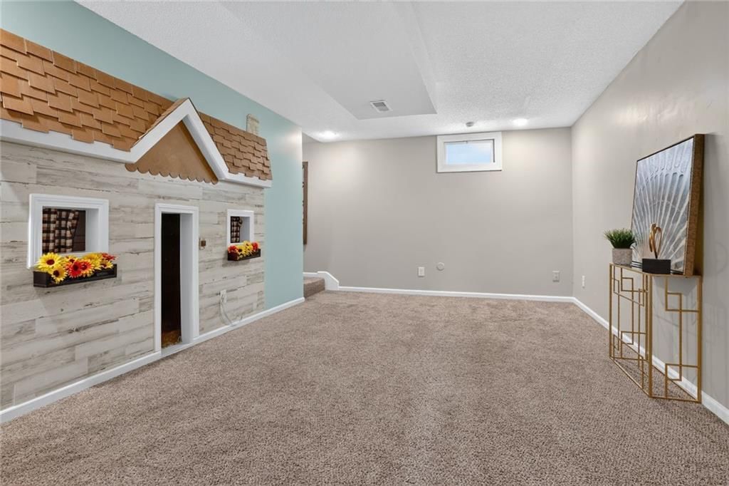 902 NW 63rd Street — photo 21