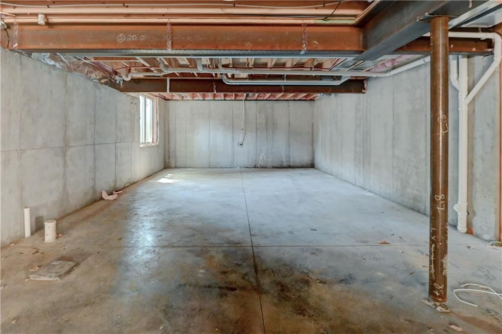 2710 W 49th Street — photo 32