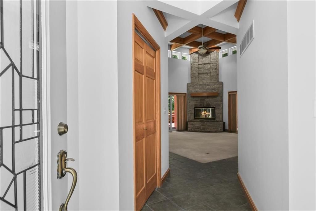 4242 N Grand Avenue — photo 11