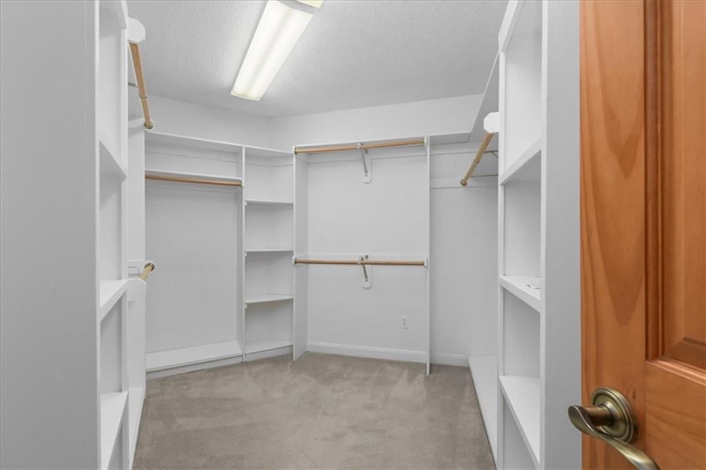 4242 N Grand Avenue — photo 22