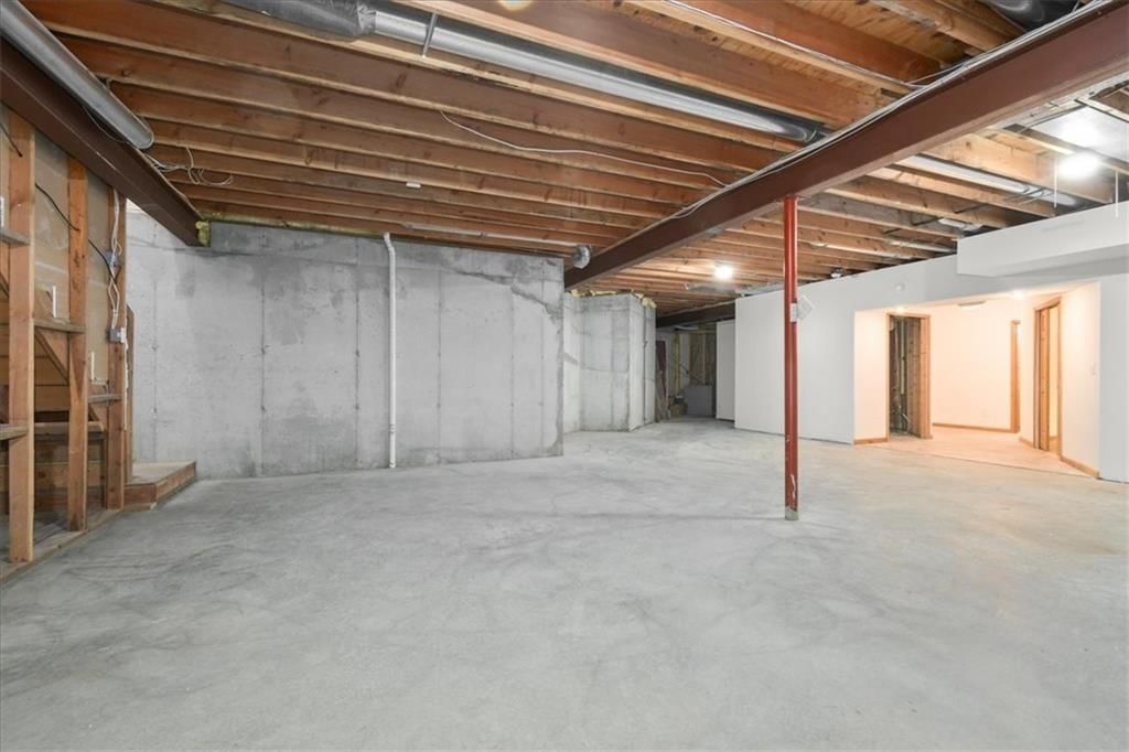 4242 N Grand Avenue — photo 29
