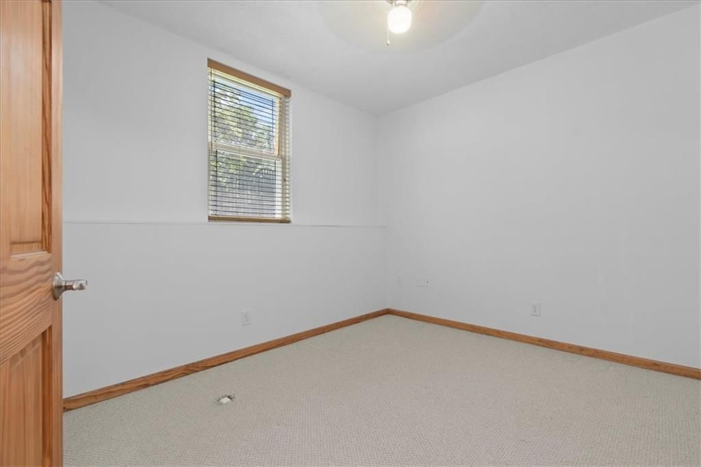 4242 N Grand Avenue — photo 34