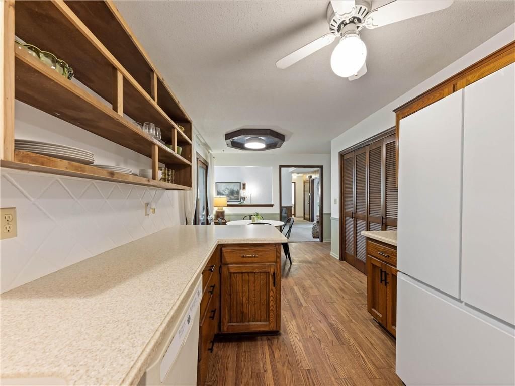 10312 W 49th Street — photo 17
