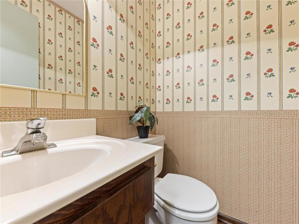 10312 W 49th Street — photo 32