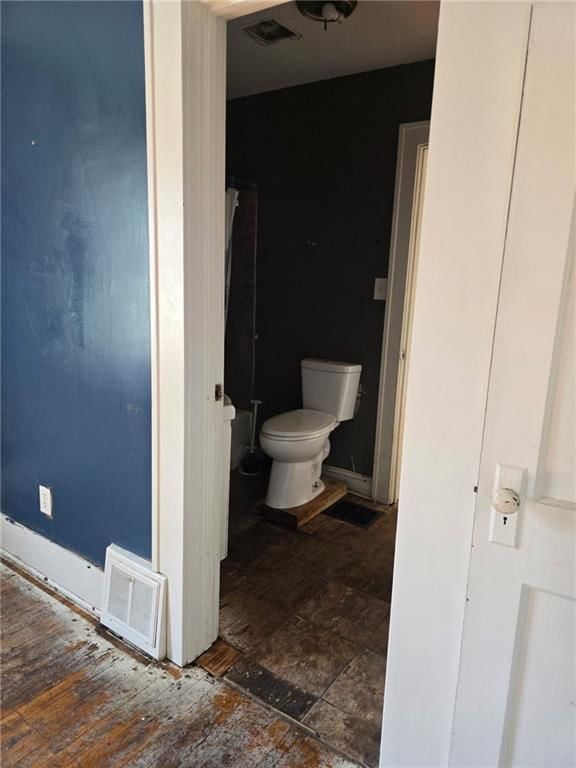 1718 Sacramento Street — photo 10