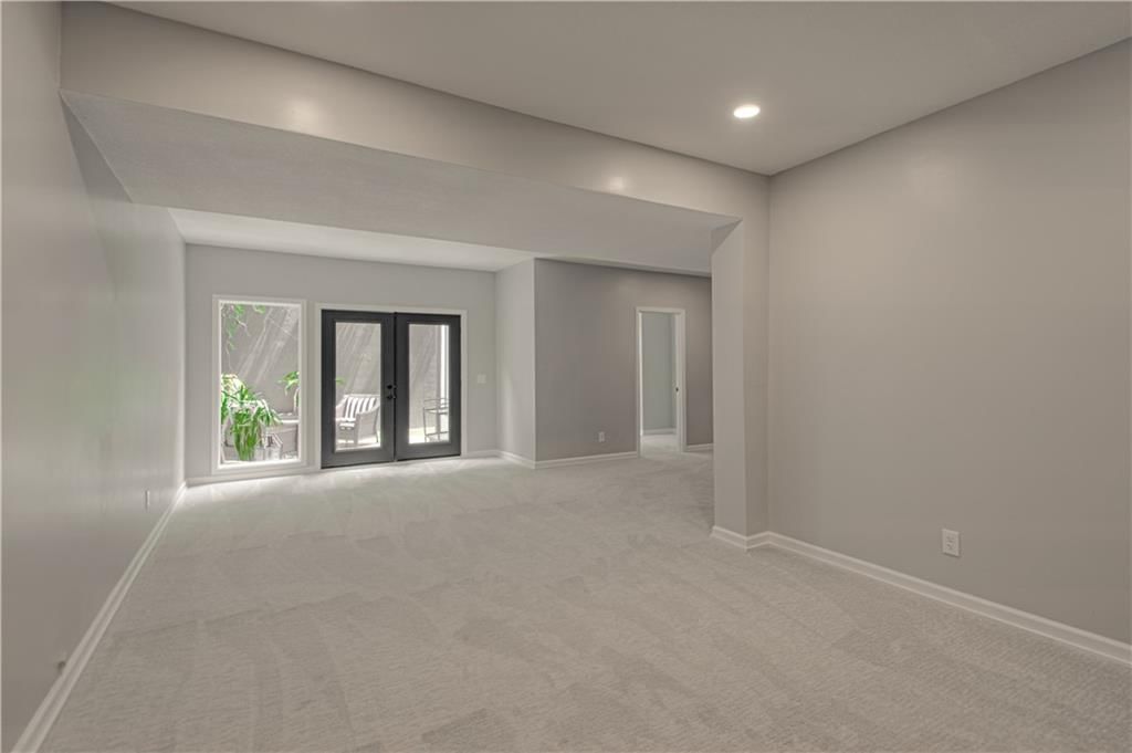 9129 Redbud Lane — photo 37