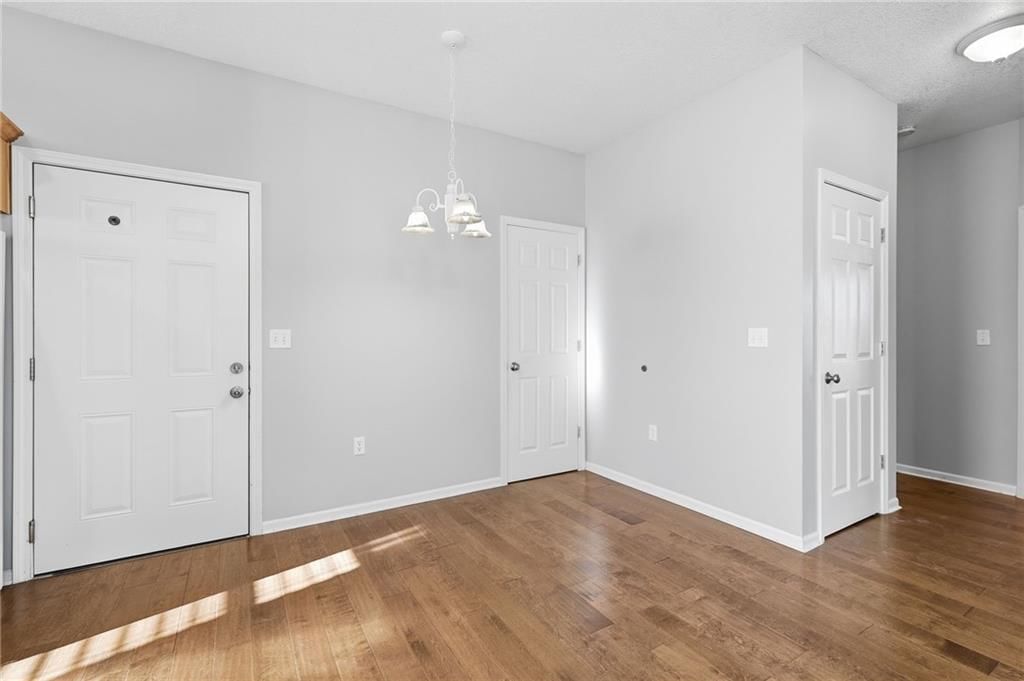 2306 N 114th Terrace — photo 9