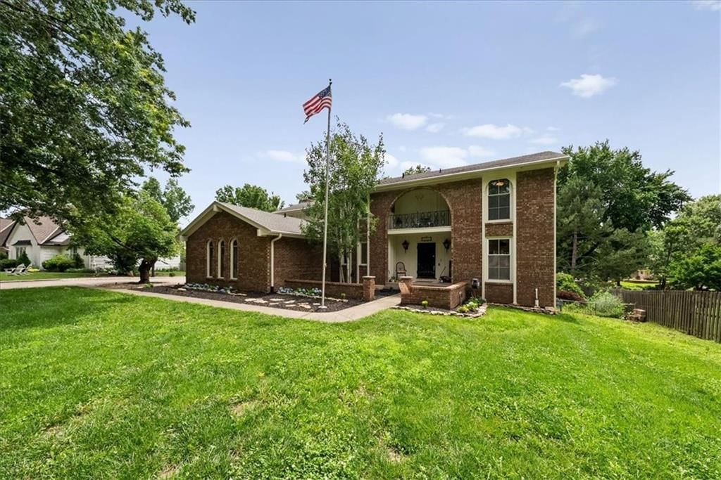 11818 Central Street — photo 2