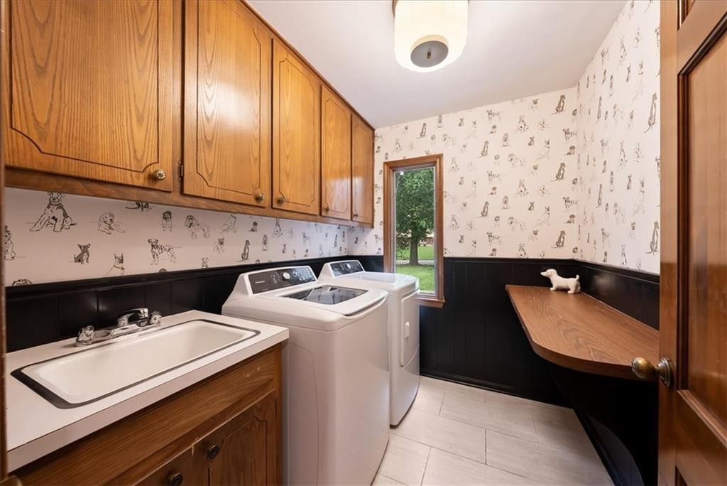 11818 Central Street — photo 14
