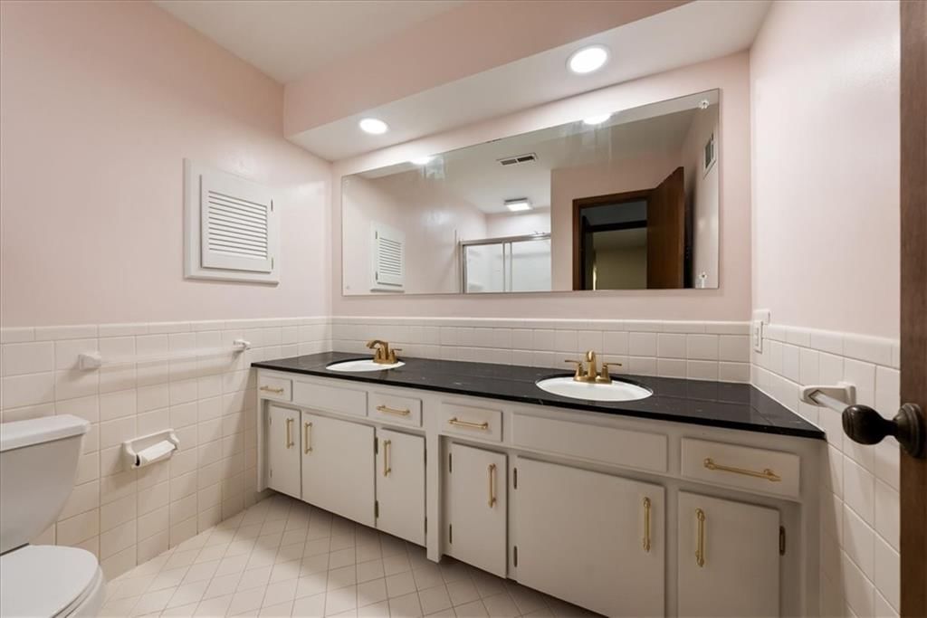 11818 Central Street — photo 21
