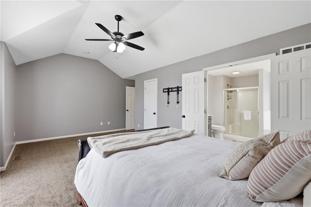 4904 Woodsonia Drive — photo 15