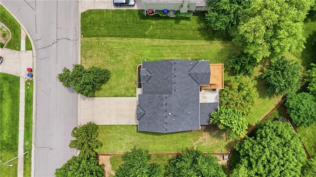4904 Woodsonia Drive — photo 26