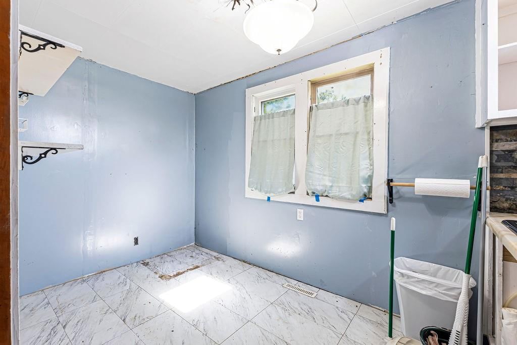 3816 W Ayrlawn Drive — photo 11