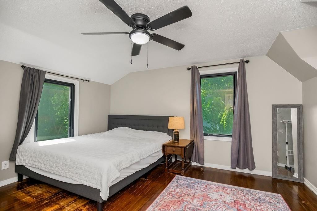 4335 N Oak Trafficway — photo 15