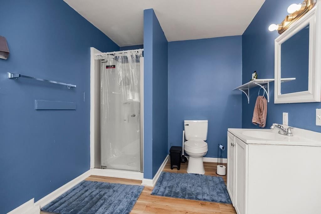 4335 N Oak Trafficway — photo 19