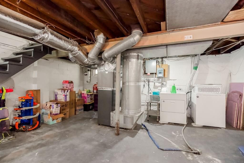 4335 N Oak Trafficway — photo 21